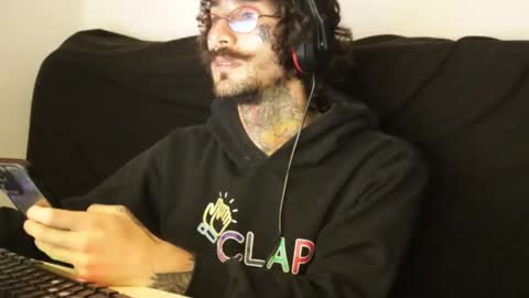 More content   2   online show from 01/28/25, 03:57