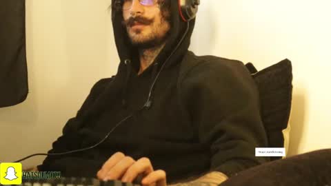 More content   2   online show from 01/28/25, 10:01