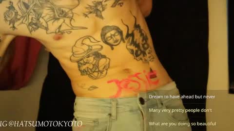 More content   2   online show from 02/15/25, 11:17