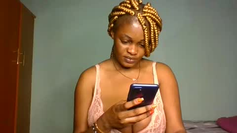 Snapshot of havanna_p chatting on 02/18/25, 04:26 Havanna online show from 02/18/25, 04:26