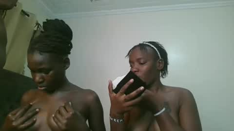 Snapshot of havanna_p chatting on 05/27/26, 06:49 Havanna online show from 05/27/26, 06:49