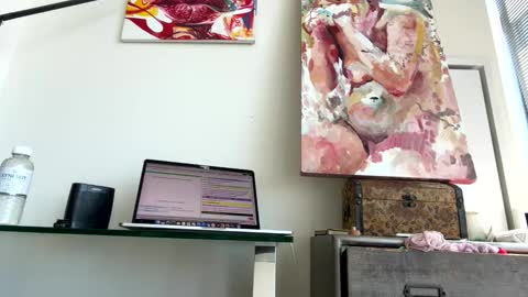 Snapshot of hawt_ass_milf chatting on 05/04/26, 04:47 Amber - or vip online show from 05/04/26, 04:47