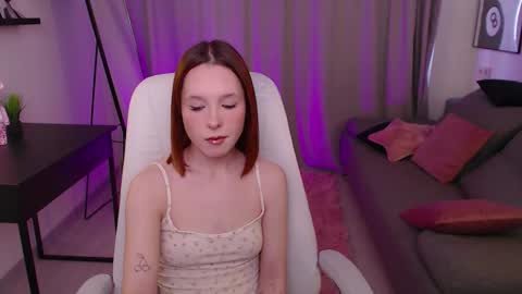 Snapshot of haya_harareet chatting on 02/23/26, 07:39 Mia online show from 02/23/26, 07:39