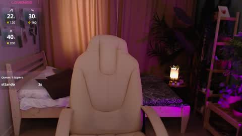 Snapshot of haya_harareet chatting on 03/03/26, 07:47 Mia online show from 03/03/26, 07:47