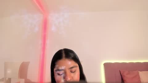 Hayami  online show from 12/22/25, 12:35