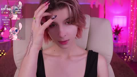 haylaamber online show from 01/07/25, 06:48