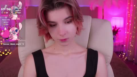 haylaamber online show from 01/07/25, 10:54