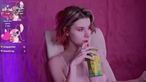 haylaamber online show from 02/02/25, 01:08