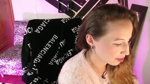 hayley miller online show from 03/08/25, 04:01