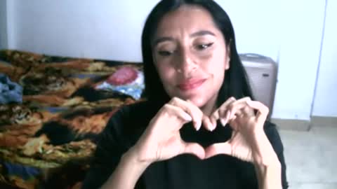 Snapshot of haylie85 chatting on 12/06/24, 09:57 haylie85 online show from 12/06/24, 09:57