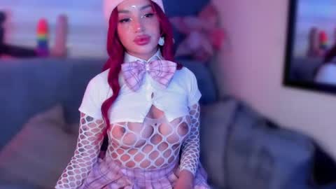 Marie online show from 02/10/25, 07:15