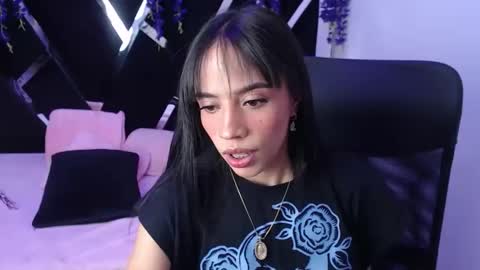 Snapshot of hazel_18_ chatting on 04/11/26, 05:39 hazel_18_ online show from 04/11/26, 05:39