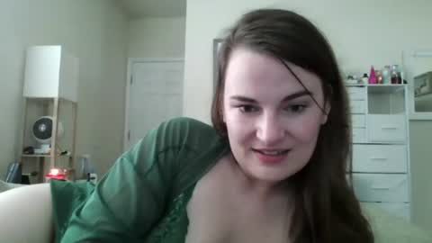 Snapshot of hazel_blue chatting on 07/01/26, 08:19 Hazel Blues online show from 07/01/26, 08:19