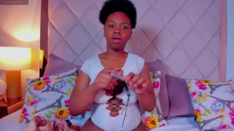 Snapshot of hazel_lanee chatting on 05/09/26, 08:41 hazel_lanee online show from 05/09/26, 08:41