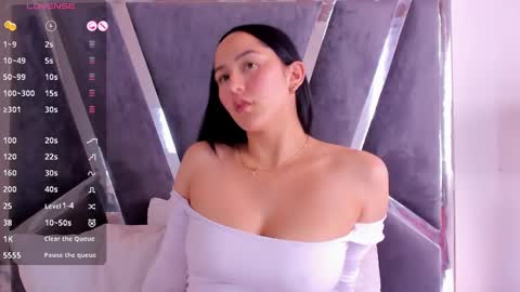 Snapshot of hazel_ross_tcw chatting on 12/11/24, 03:47  Hazel  online show from 12/11/24, 03:47