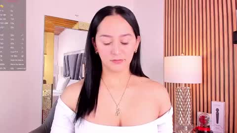 Snapshot of hazel_ross_tcw chatting on 02/03/25, 01:30  Hazel  online show from 02/03/25, 01:30