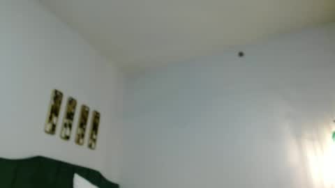 Hazel online show from 12/29/24, 01:49