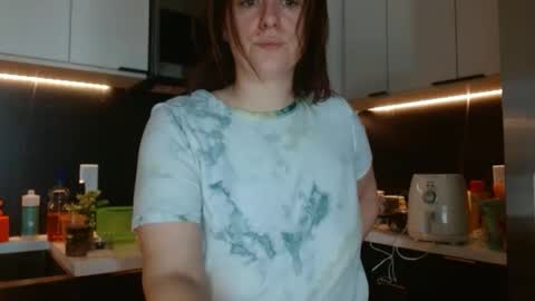 Hazel online show from 10/15/25, 03:12