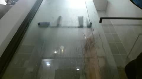 Hazel online show from 10/18/25, 02:14