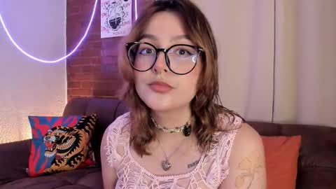 Hazel Brown online show from 11/06/25, 12:33