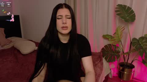 hazelhayess online show from 05/28/26, 04:15