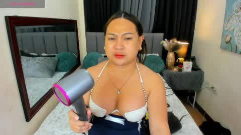 HAZEL MADONNA online show from 03/27/26, 10:04