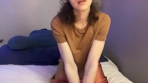 Hazel online show from 02/03/26, 01:04