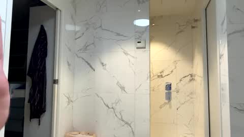 h babe online show from 02/01/25, 12:51