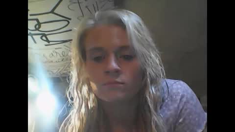 sexy ass wanting her coochie teased  boooooty ate  by bd online show from 05/14/26, 05:03