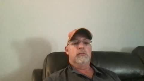 Snapshot of hdeuce22 chatting on 02/03/25, 08:24 Hdeuce22 online show from 02/03/25, 08:24