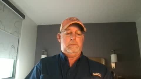 Snapshot of hdeuce22 chatting on 02/06/25, 07:40 Hdeuce22 online show from 02/06/25, 07:40