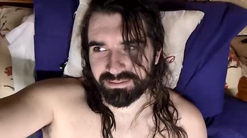 Snapshot of hearthero3 chatting on 02/07/26, 02:37 Dejesus online show from 02/07/26, 02:37