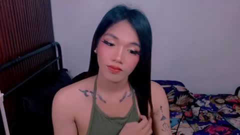 Snapshot of heather_winter chatting on 06/26/26, 06:56 HEATHER online show from 06/26/26, 06:56