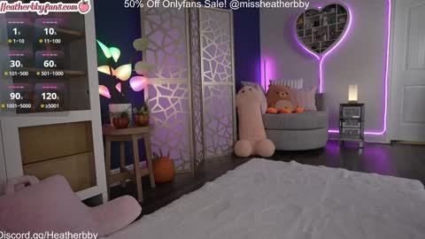 Heather online show from 11/30/25, 11:09