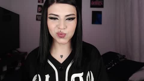 HEATHER DEMONZX   Please help me to reach 100 thumbs up online show from 09/21/25, 02:02