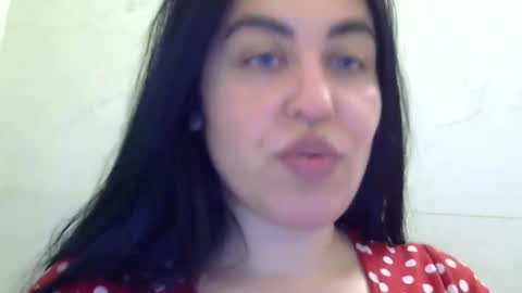 Snapshot of heatwavee chatting on 02/27/25, 05:36 heatwavee online show from 02/27/25, 05:36