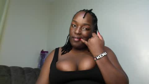 Snapshot of heaven_122 chatting on 07/05/26, 09:00 Angel online show from 07/05/26, 09:00