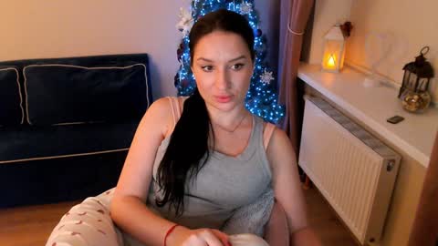 Heaven girl online show from 01/03/25, 11:12