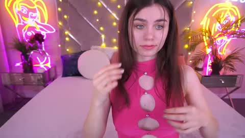 heavenelle online show from 04/17/26, 06:49