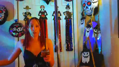 Heavenllyy online show from 11/01/25, 05:31