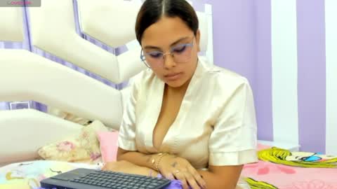 heavenlybump online show from 04/01/26, 02:58