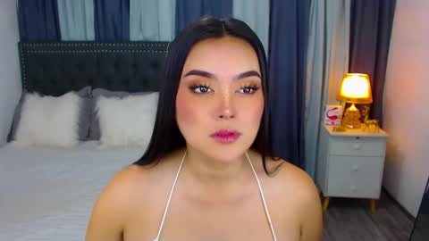 Snapshot of heavenlytransx chatting on 02/06/25, 06:24 ITS FREE TO ASK online show from 02/06/25, 06:24