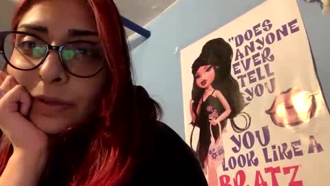 Snapshot of heavensbunny chatting on 01/14/25, 08:31 heaven the muslim slut online show from 01/14/25, 08:31