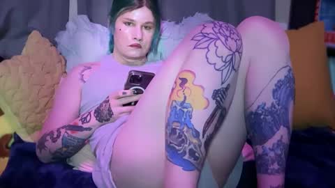 Saoirse online show from 09/10/25, 05:07