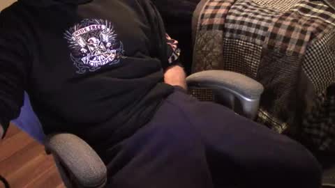 John online show from 11/08/25, 02:56