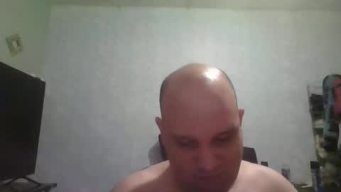 Snapshot of heavy_rebellxc chatting on 01/04/25, 06:30 Heavy Rebell online show from 01/04/25, 06:30