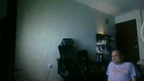 Snapshot of heavy_rebellxc chatting on 01/28/25, 05:11 Heavy Rebell online show from 01/28/25, 05:11