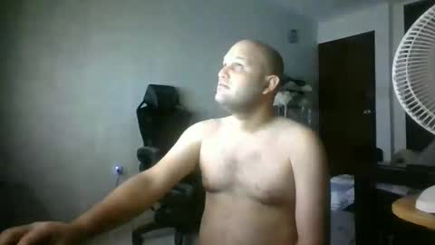 Snapshot of heavy_rebellxc chatting on 03/02/25, 03:45 Heavy Rebell online show from 03/02/25, 03:45