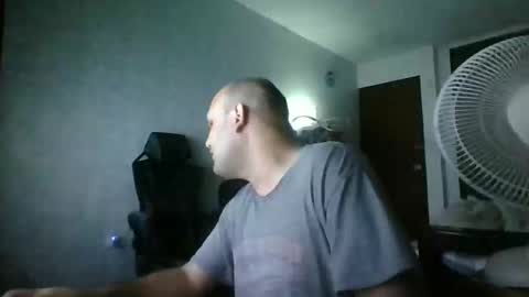 Snapshot of heavy_rebellxc chatting on 09/09/25, 07:30 Heavy Rebell online show from 09/09/25, 07:30