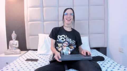 Keira Hecate online show from 03/02/25, 07:45